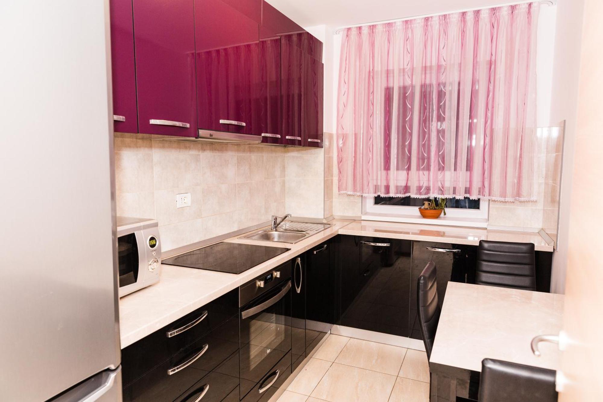 Urban Retreat Luxury Hideaway Apartamento Oradea Exterior foto